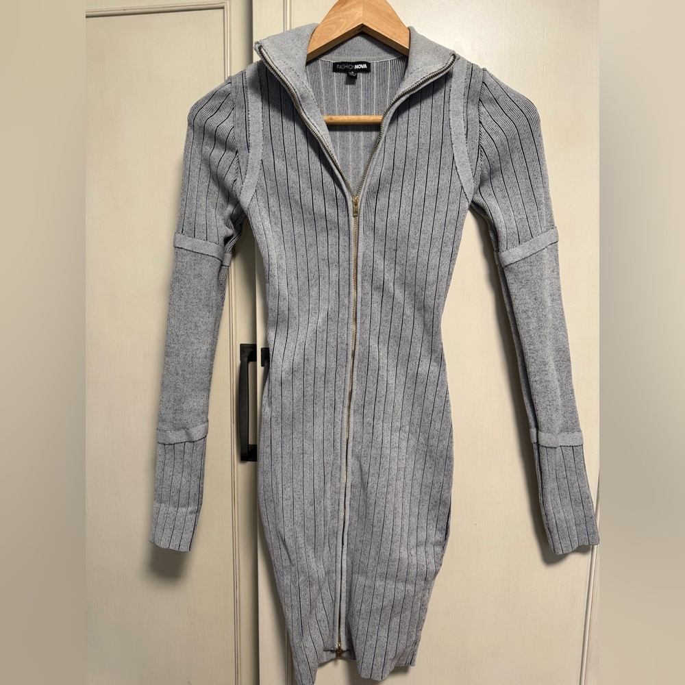 Fashion Nova Gray Ribbed Long Sleeve Bodycon Dress